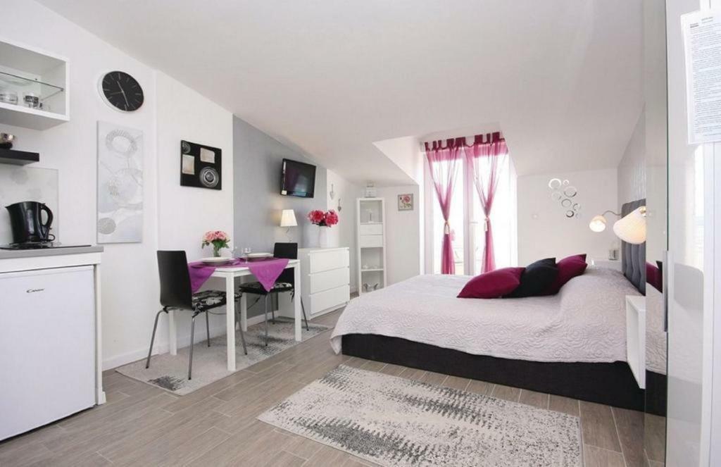 רוגוזניצה Apartmani Riva מראה חיצוני תמונה
